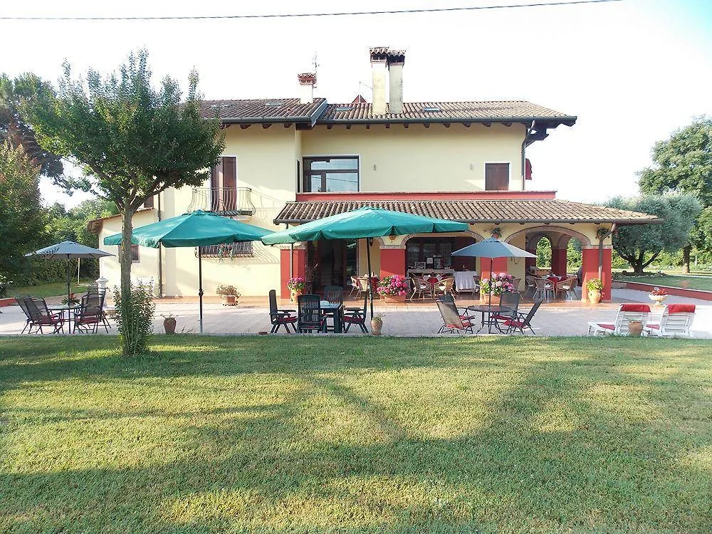 טסרה Villa Ai Tigli Venezia Guest House