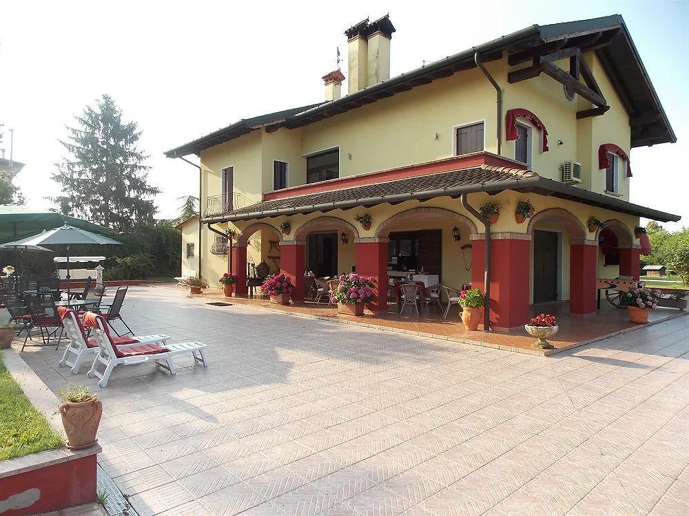 טסרה Villa Ai Tigli Venezia Guest House 3*,  איטליה