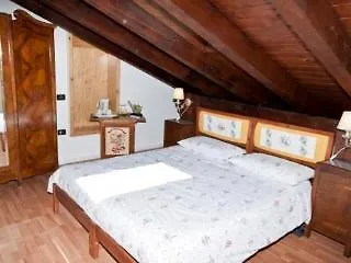 טסרה Villa Ai Tigli Venezia Guest House