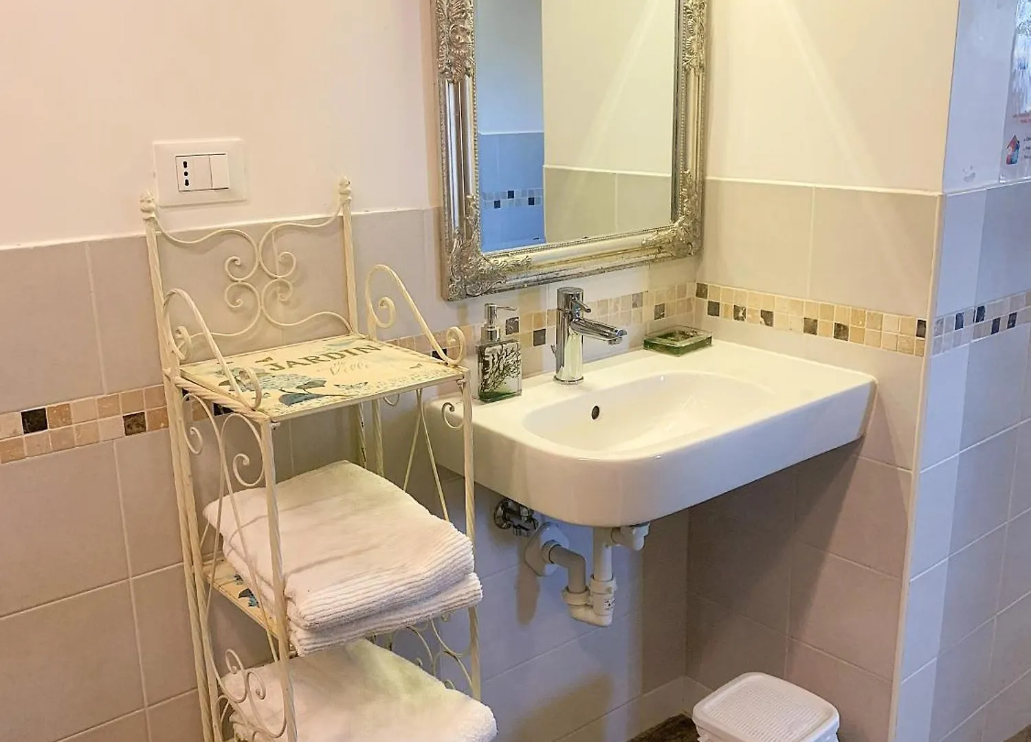 Villa Ai Tigli Venezia Guest House 테세라
